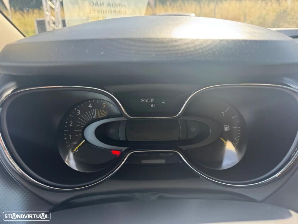 Renault Captur 1.5 dCi Exclusive - 24