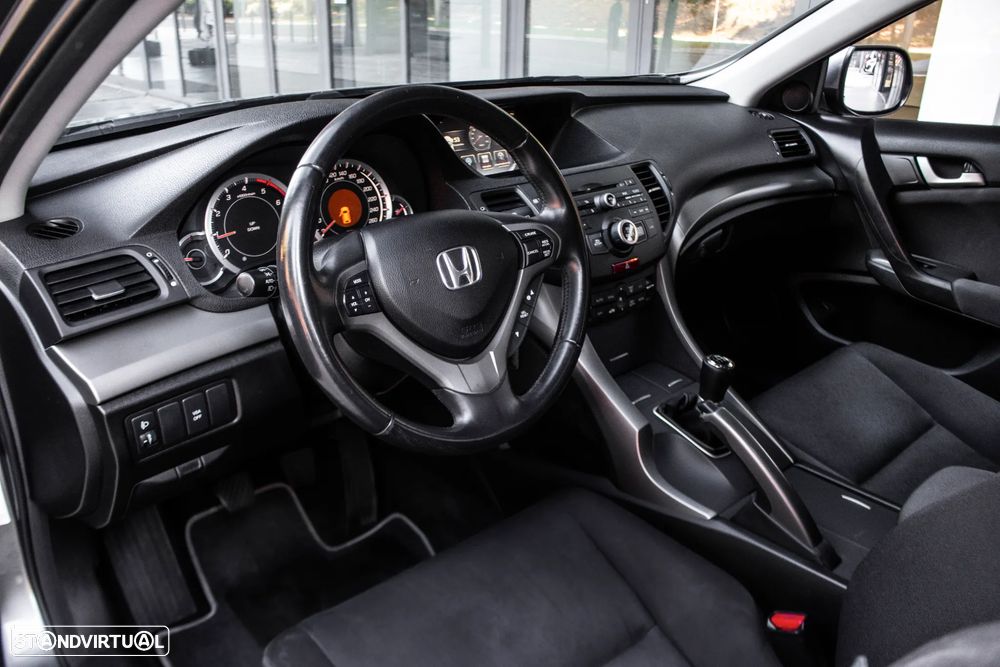 Honda Accord Tourer 2.2 i-DTEC Elegance - 21