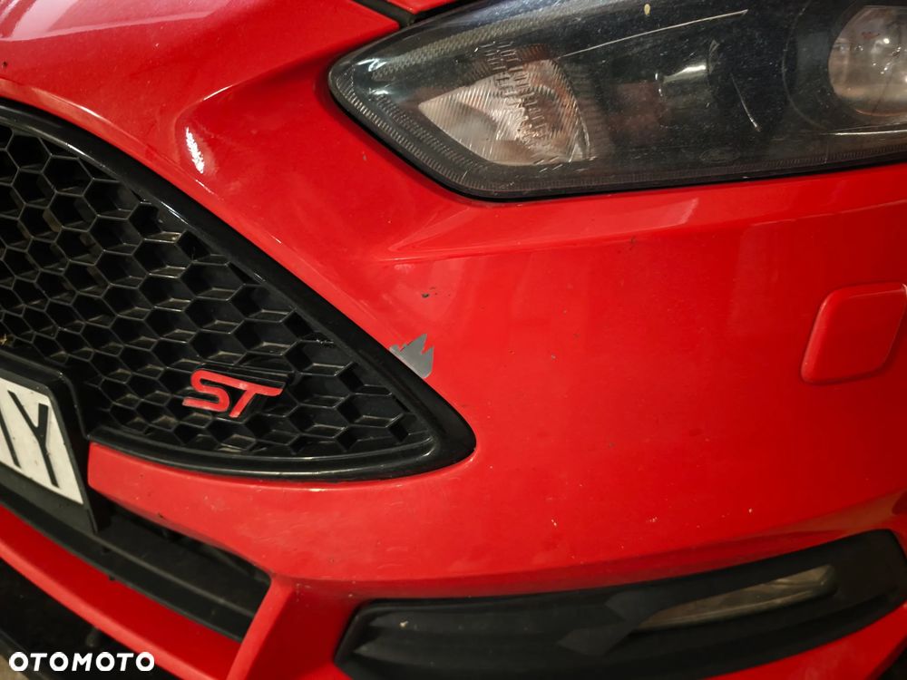 Ford Focus - 2
