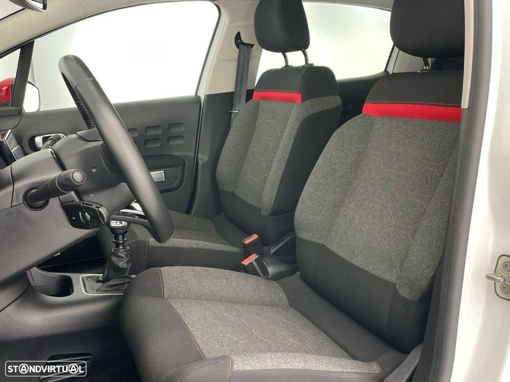 Citroën C3 1.2 PureTech Shine - 17