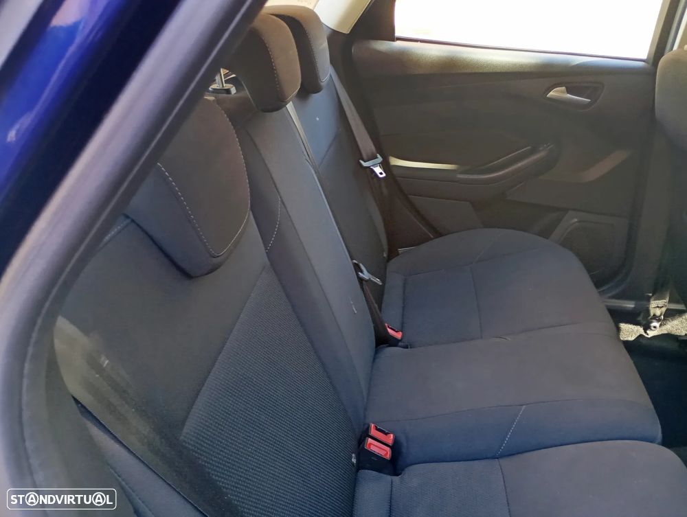 Ford Focus 1.5 TDCi Titanium - 13