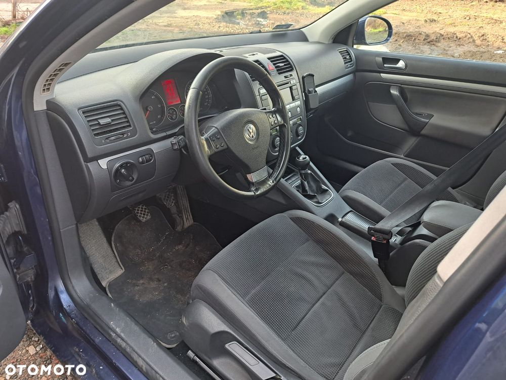 Volkswagen Jetta 1.9 TDI Trendline - 6