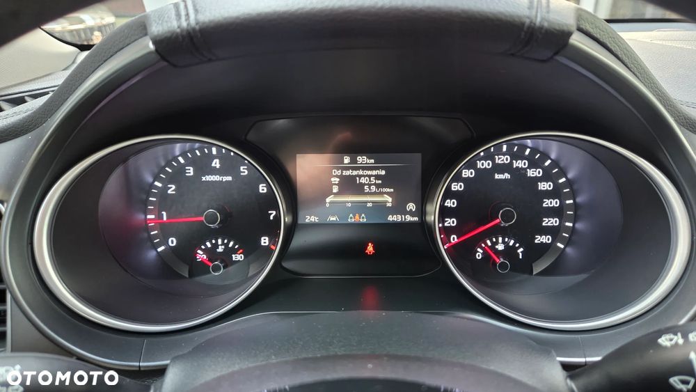 Kia Ceed 1.5 T-GDI M - 13