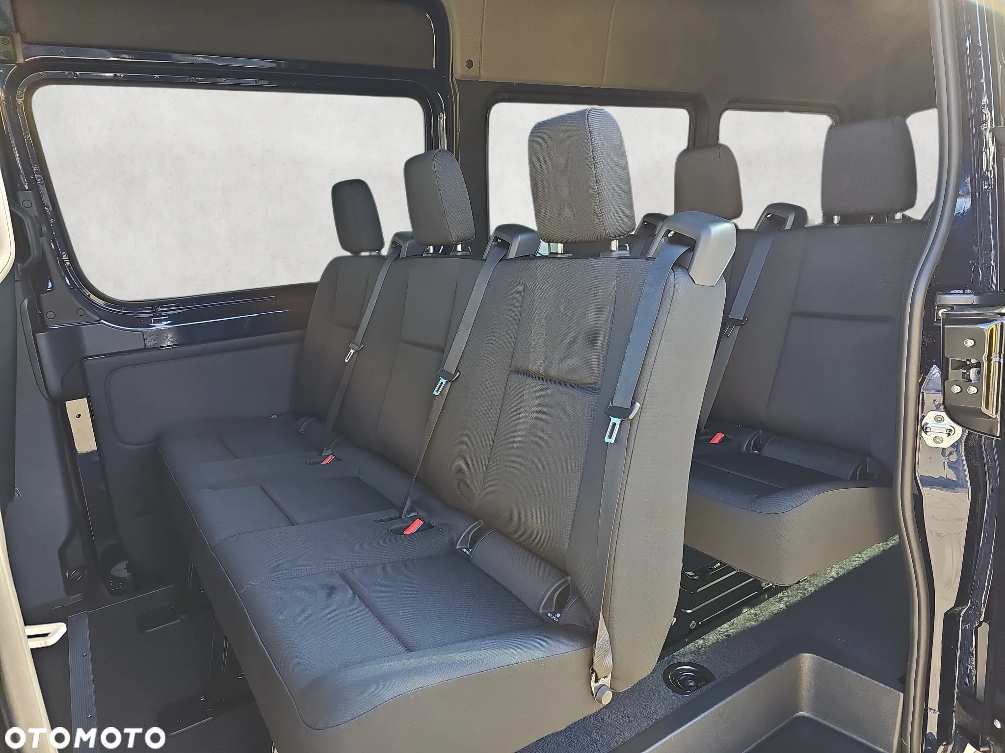 Mercedes-Benz Sprinter Tourer 317 CDI - 14
