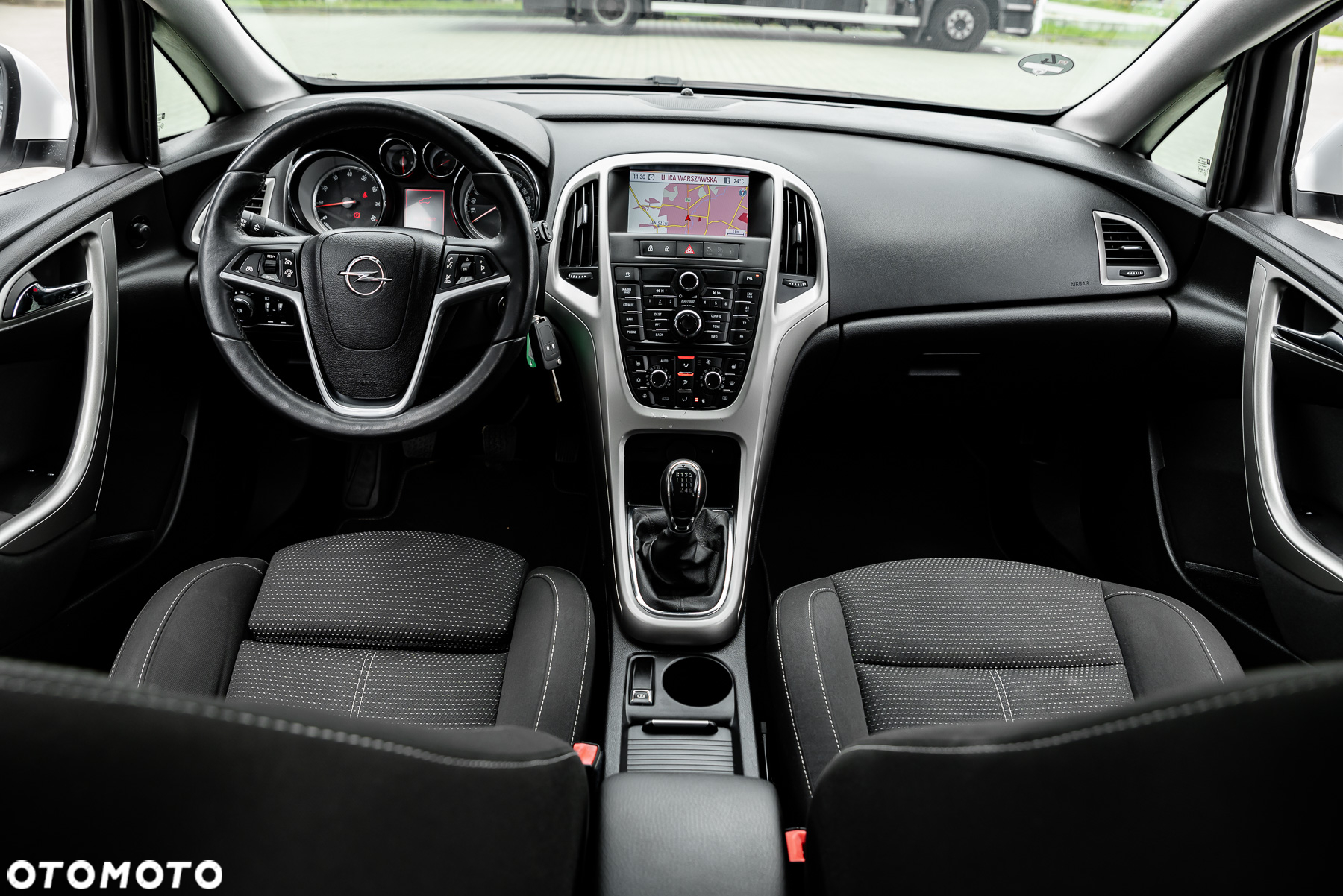 Opel Astra 1.4 Turbo Cosmo - 36