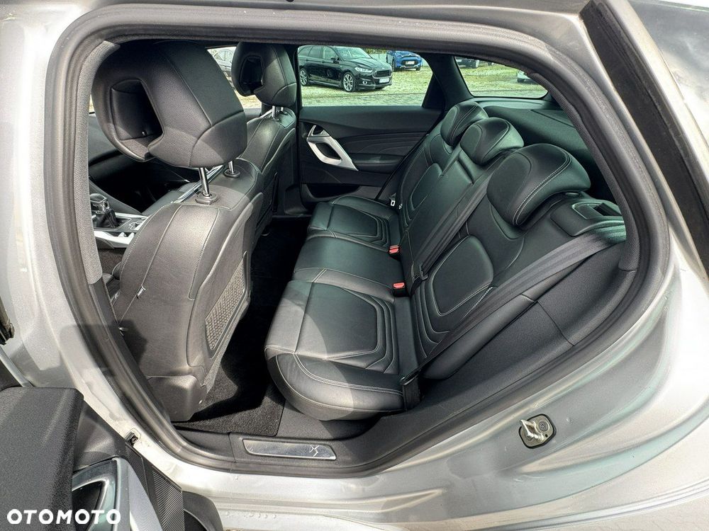 Citroën DS5 THP 200 SportChic - 23