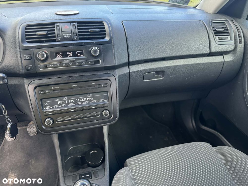 Skoda Fabia 1.2 TSI Monte Carlo - 10