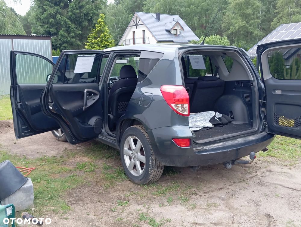 Toyota RAV4 2.0 VVT-i Sol - 1