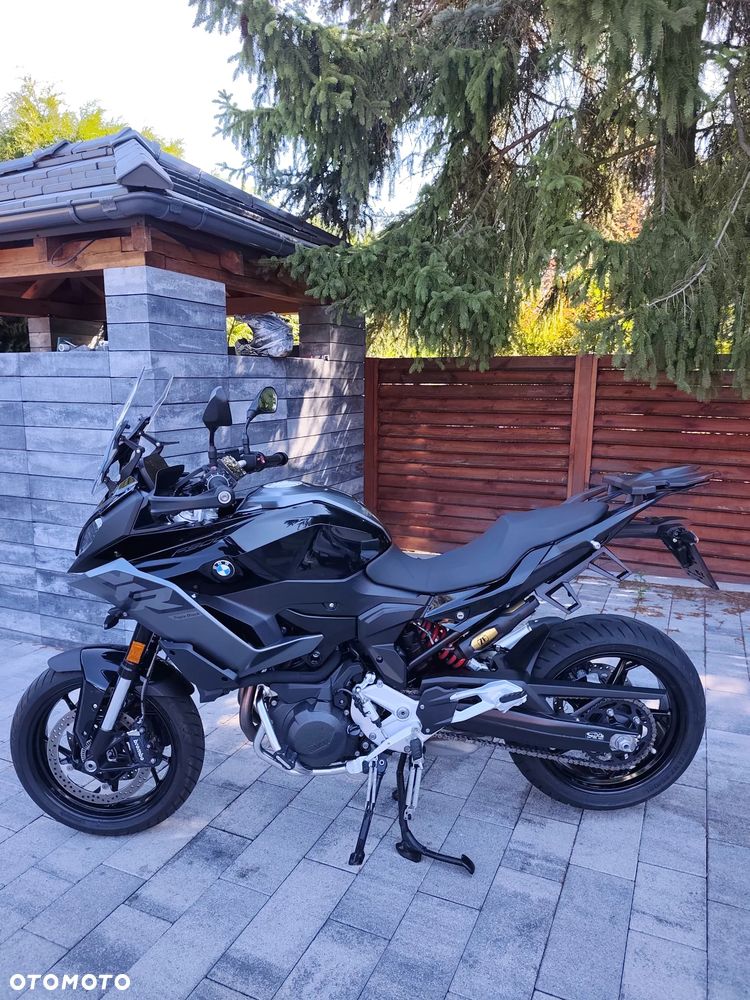 BMW XR - 11