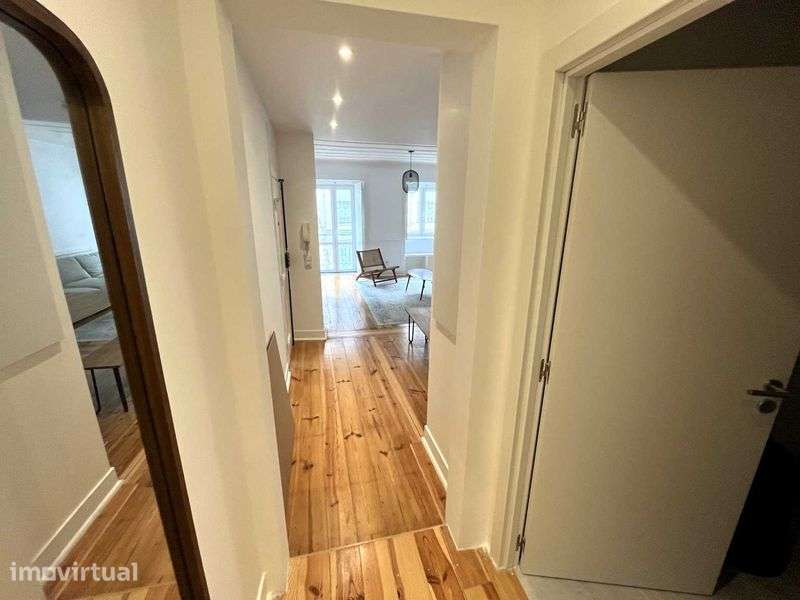 Apartamento T1 Remodelado | Mobilado e Equipado - Grande imagem: 5/11