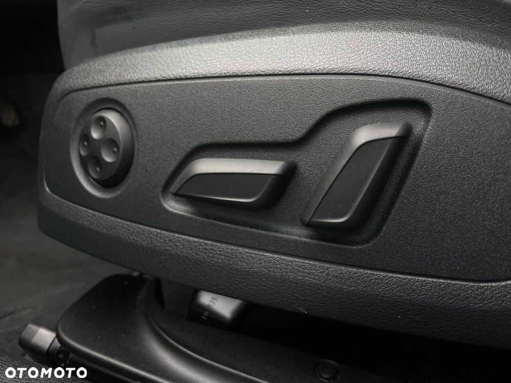 Audi A4 Avant - 19