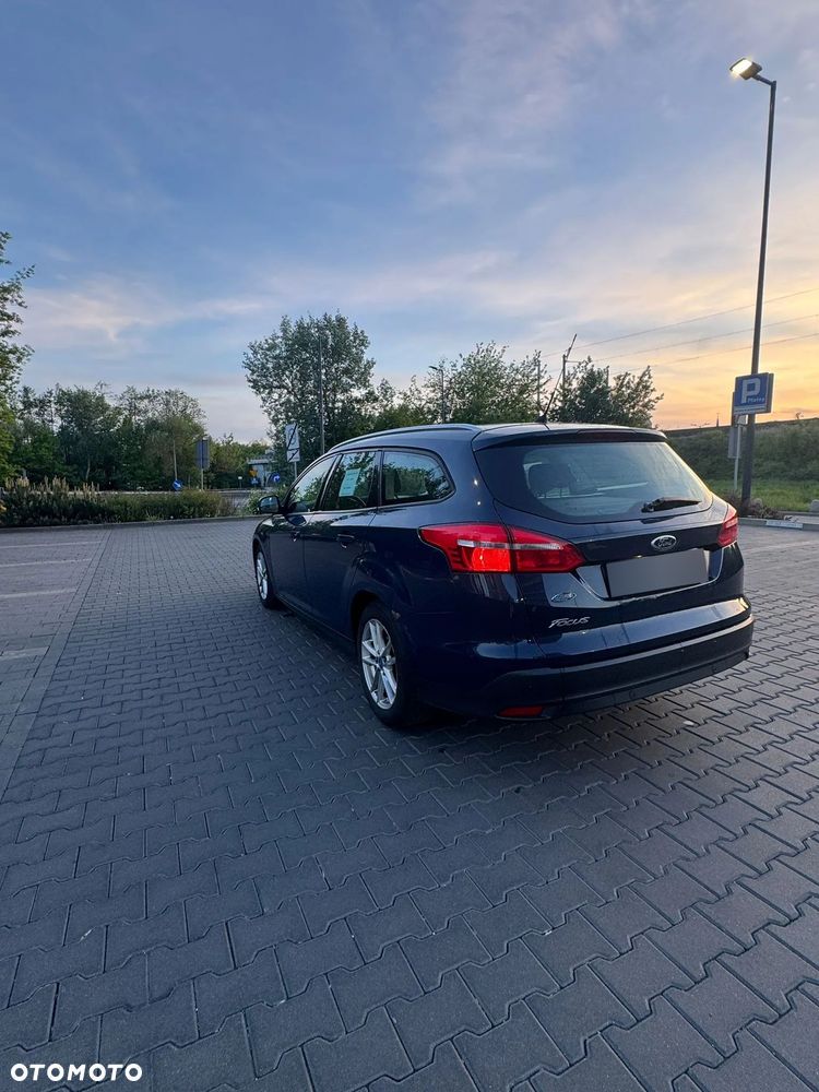 Ford Focus 1.5 TDCi Black Edition - 4
