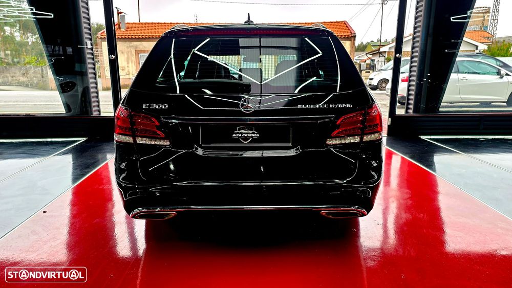 Mercedes-Benz E 300 - 11