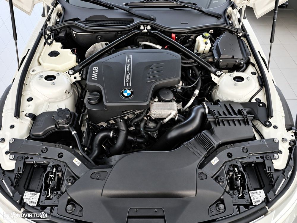 BMW Z4 20 i — fotografia 32
