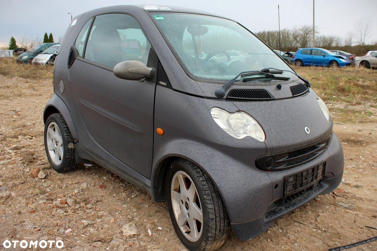 Smart Fortwo 2006 0.8CDI 660940 Coupe (MASKA, ZDERZAK, LAMPA, BŁOTNIK, DRZWI, SZYBA, FOTEL) - 2
