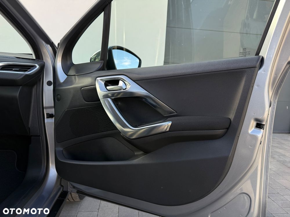 Peugeot 2008 e-HDi FAP 92 ETG6 STOP & START Allure - 29