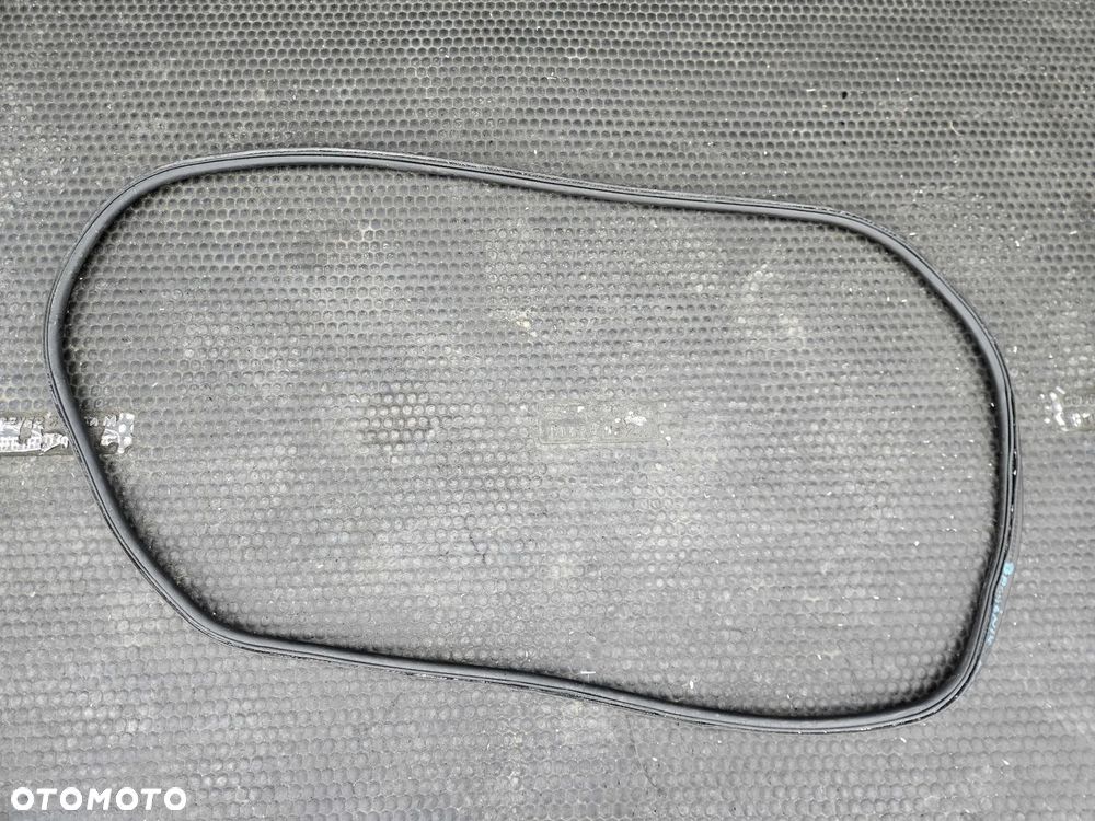 Uszczelka 7141890 Guma Pokrywy Klapy Bagaznika BMW 1 E87 E81 - 18