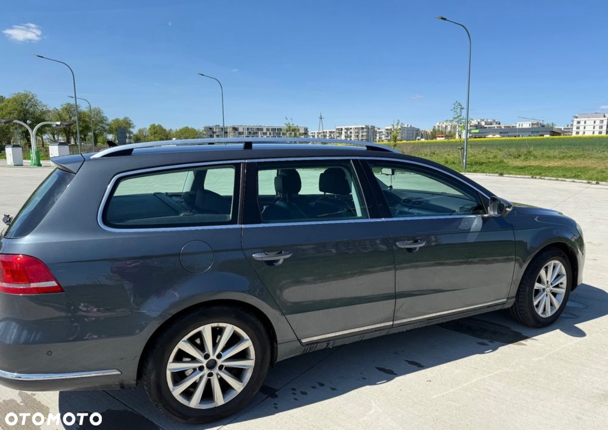 Volkswagen Passat 2.0 TDI Highline - 8