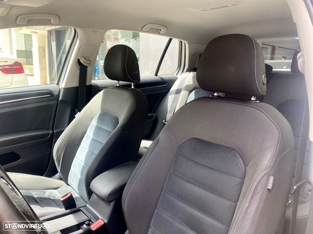 VW Golf 1.6 TDi BlueMotion Comfortline - 11
