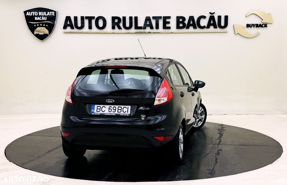 Ford Fiesta - 6