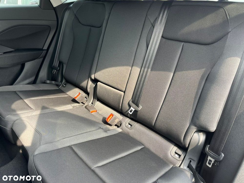 Audi Q3 Sportback - 14