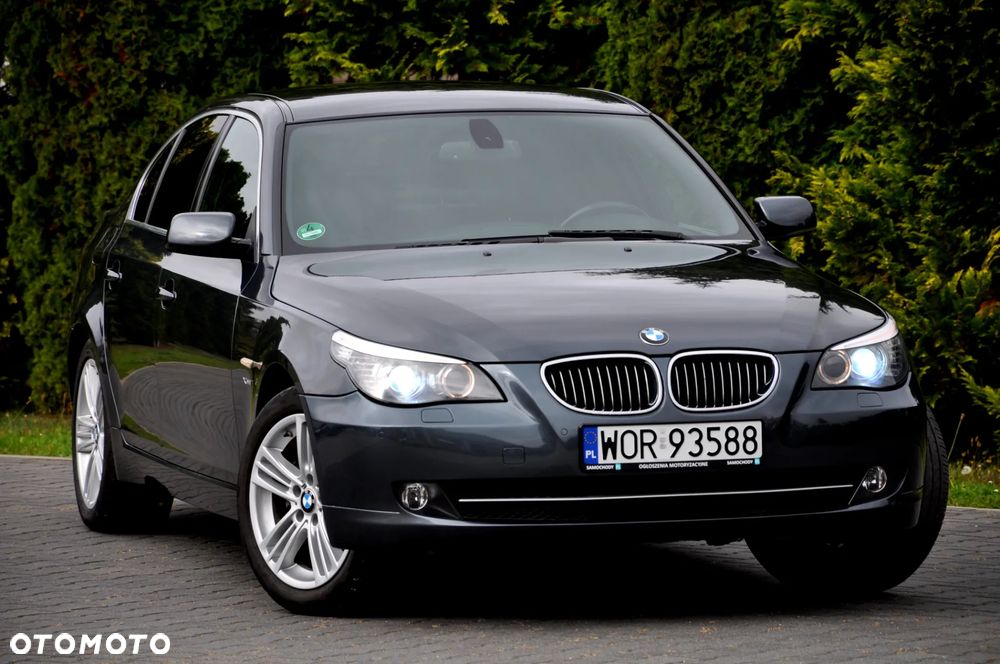 BMW E60 2009 photo 3