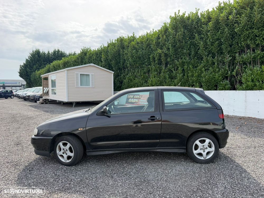 Seat Ibiza 1.9 D GLX - 11