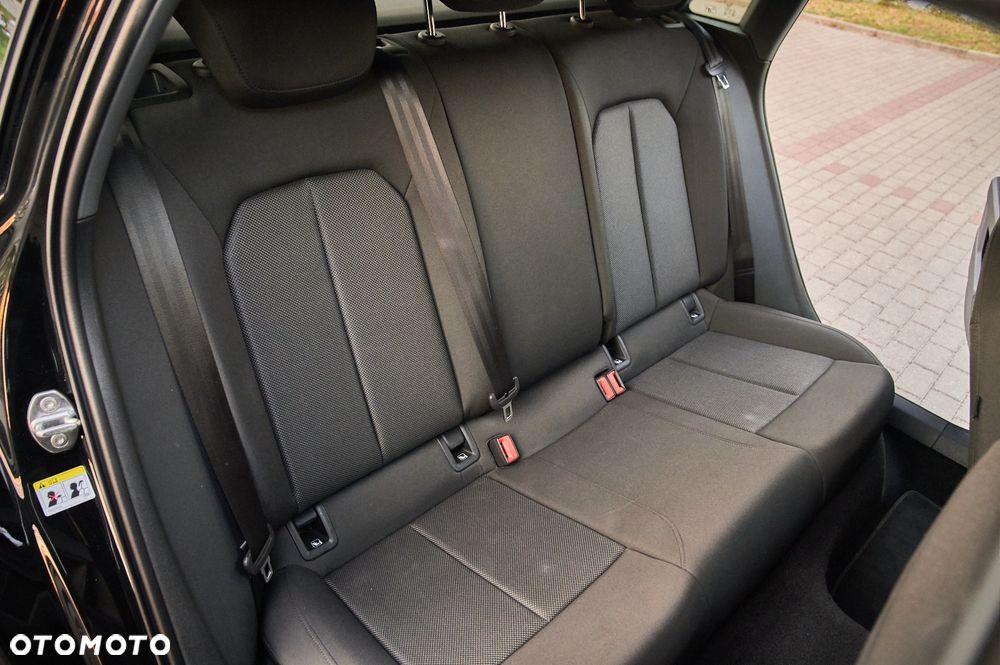Audi A3 Sportback 35 TDI S tronic - 30