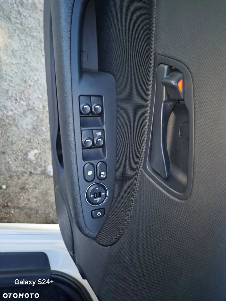 Hyundai i30 i30cw 1.4 UEFA EURO 2012 Edition - 13