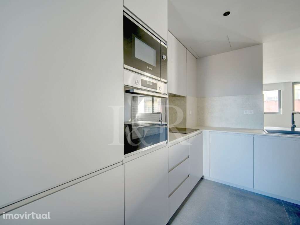 Duplex T1 com terraços junto à Praça de Espanha - Grande imagem: 4/37