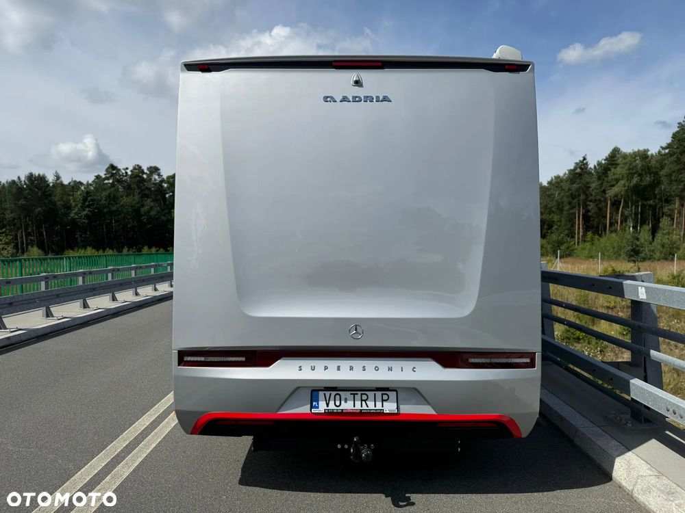 Adria Supersonic 890 LC - 5