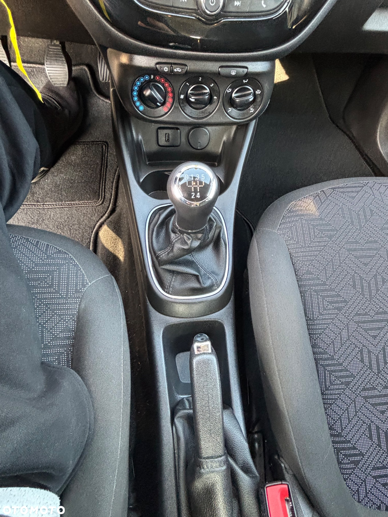 Opel Corsa 1.4 Active - 32