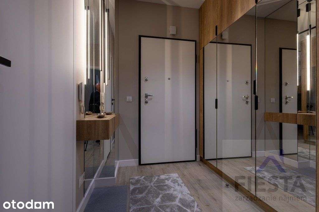 Nowoczesny apartament z garażem , Góreckiego 19