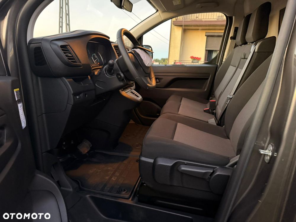 Opel VIVARO elektro 75 KWh wersja L3 faktura Vat 23% - 13