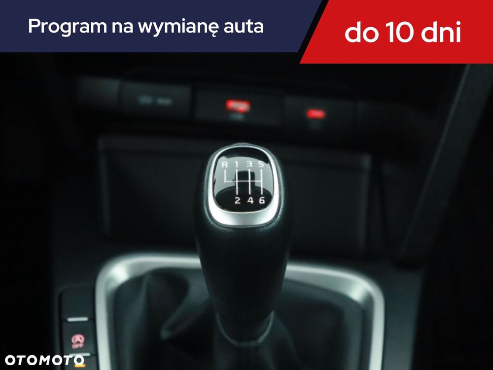 Kia Ceed - 14