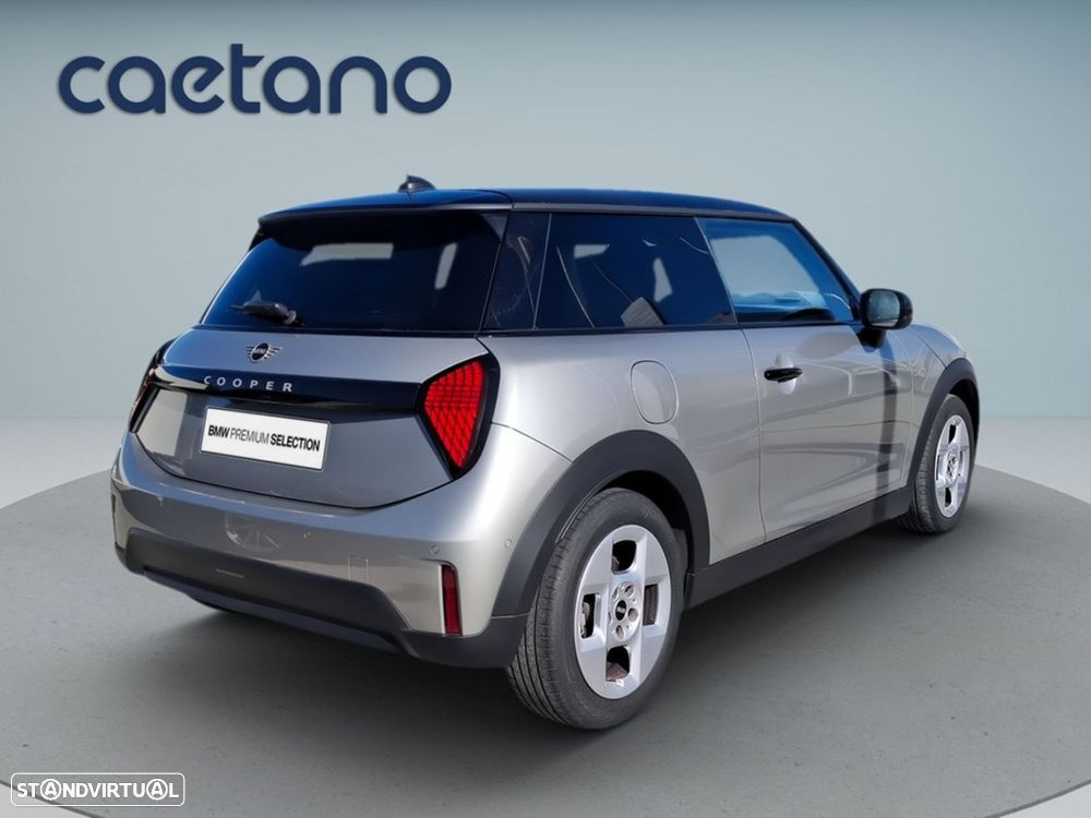 MINI 3 Portas Cooper C Classic M - 8