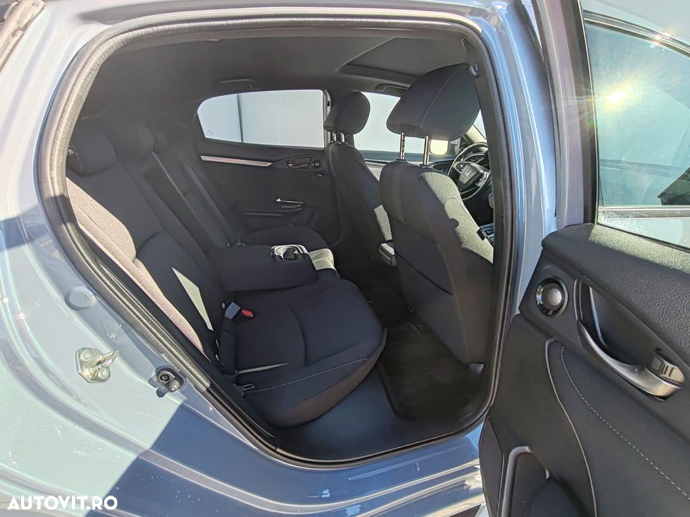 Honda Civic 1.5 VTEC Turbo CVT Sport - 8