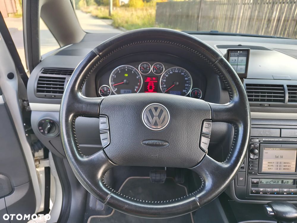 Volkswagen Sharan - 28