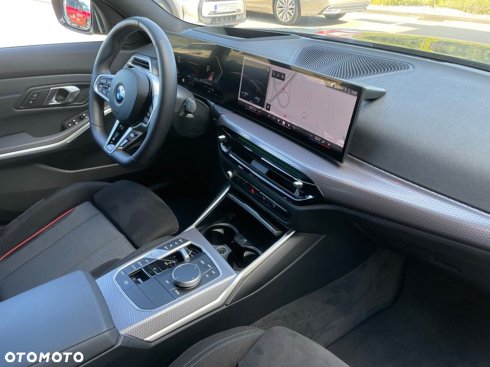 BMW Seria 3 330i M Sport sport - 14