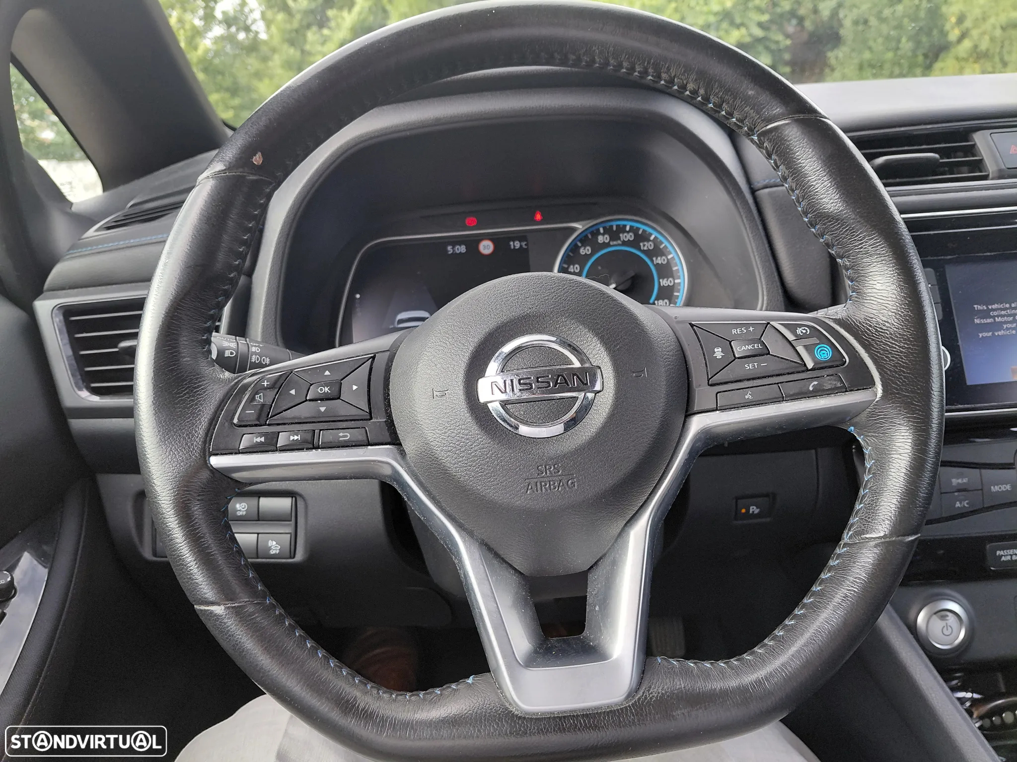 Nissan Leaf N-Connecta Full Led - 18
