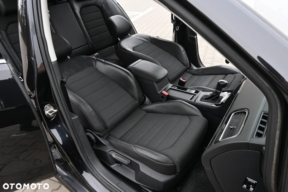 Volkswagen Golf 2.0 TDI BMT Highline DSG - 30