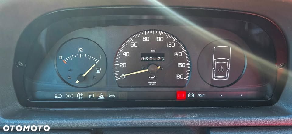 Fiat Uno 1.0 i.e Fire - 6