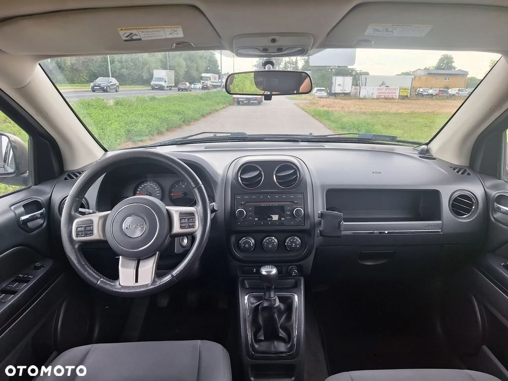 Jeep Compass 2.0 4x2 Limited - 9