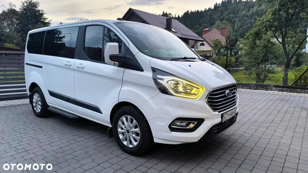 Ford Tourneo Custom 2.0 EcoBlue L1 Titanium - 4
