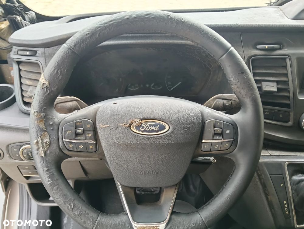 Ford Transit - 17