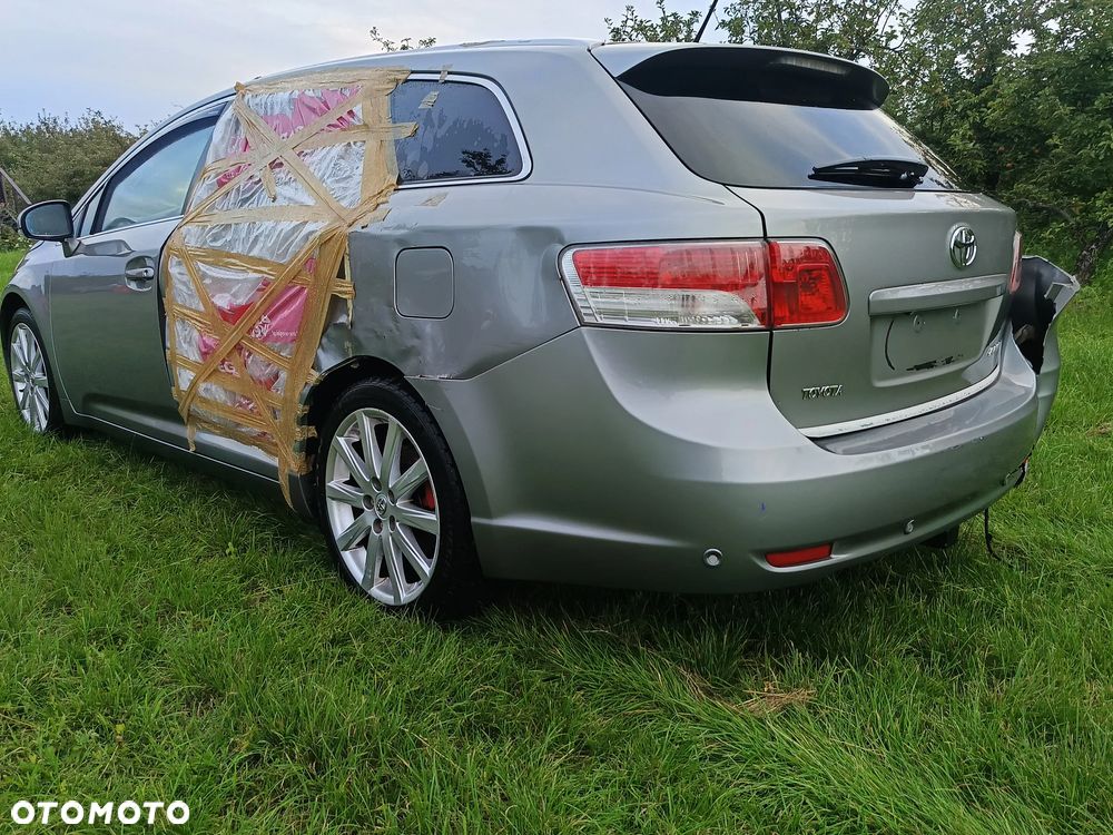 Toyota Avensis 2.2 D-CAT Sol plus NAVI - 5