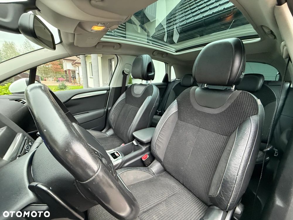 Citroën C4 - 13