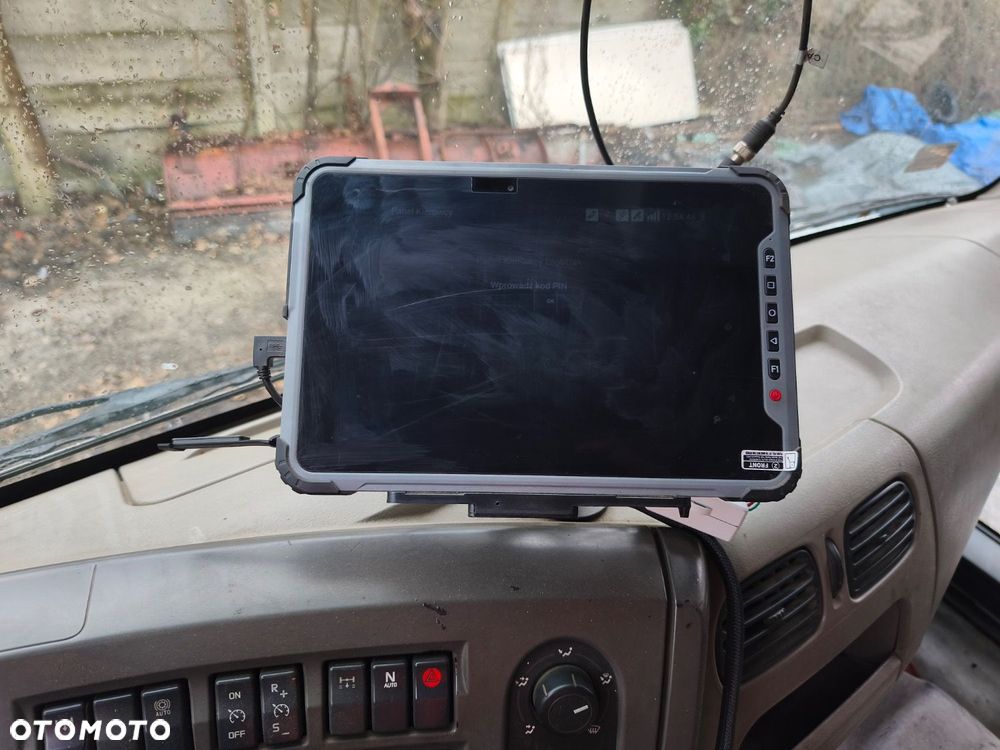 Renault Premium 380 6X2 - 27