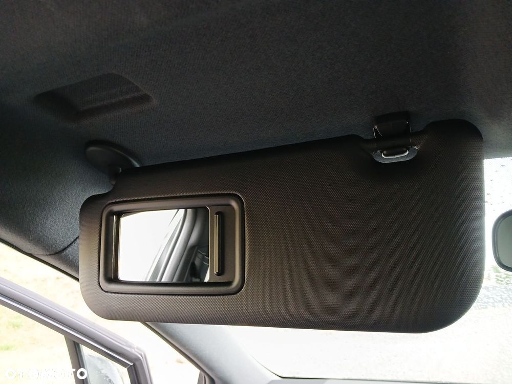 Toyota Corolla 1.8 Hybrid Active - 38