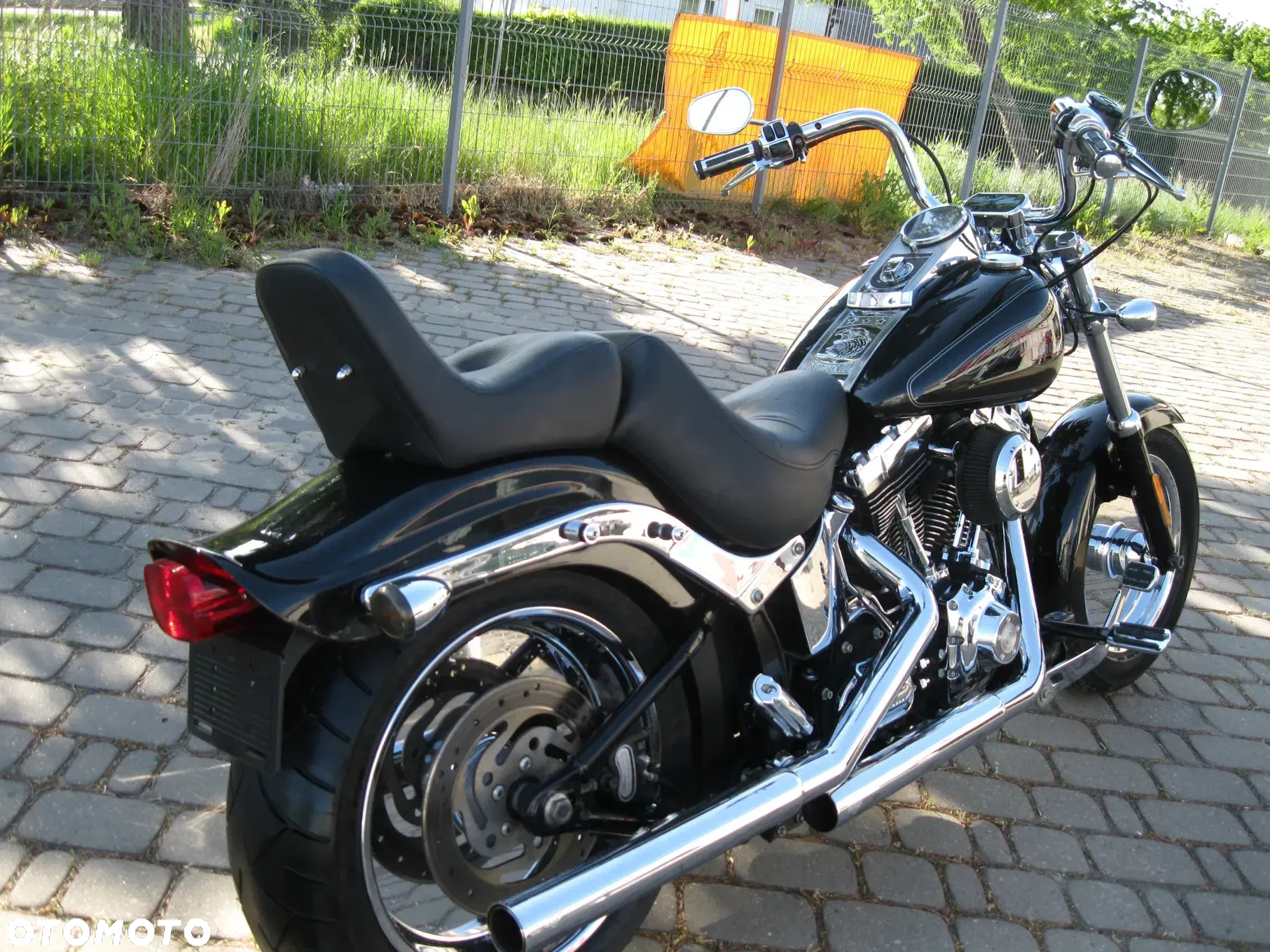 Harley-Davidson Softail Custom - 6